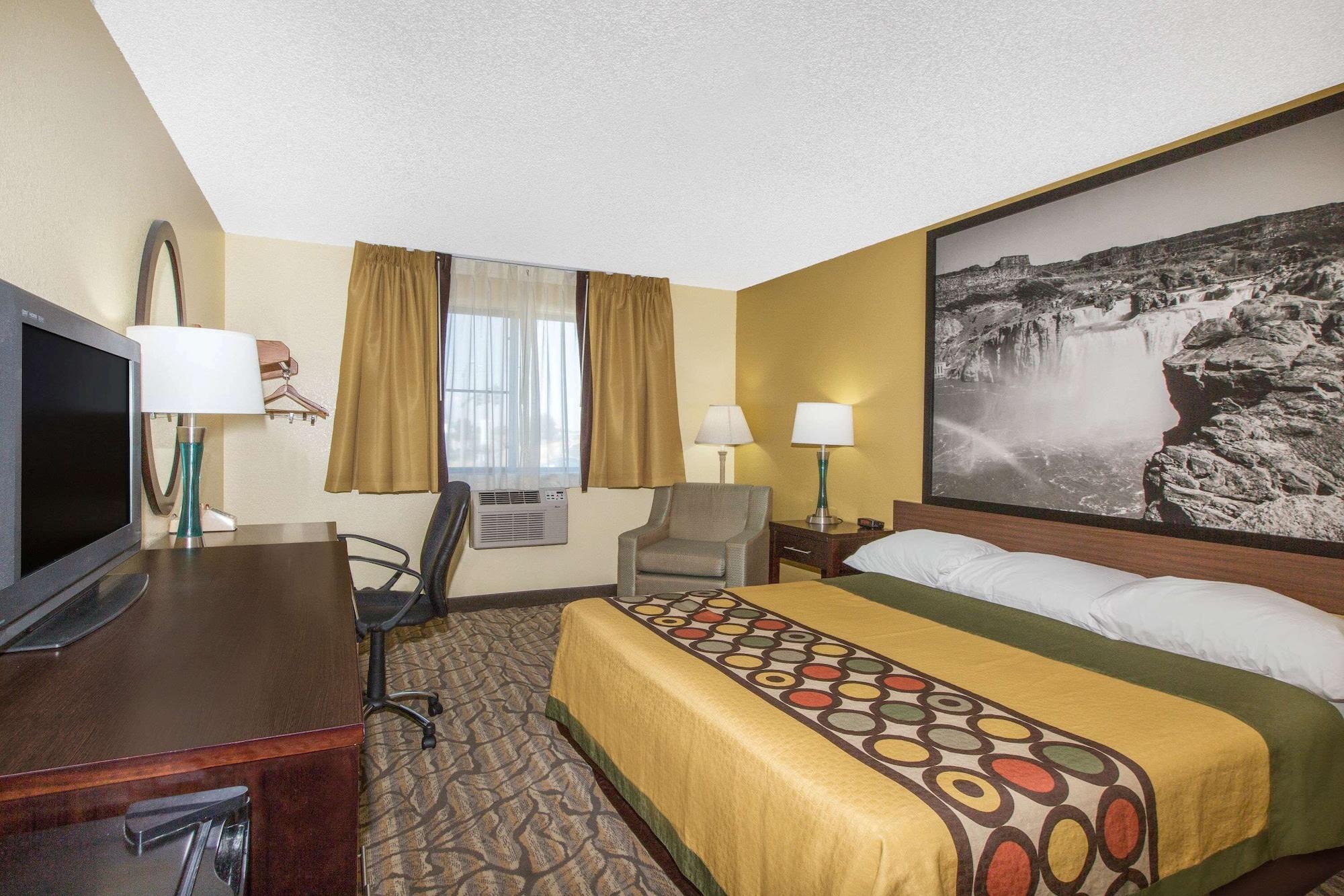 ซูเปอร์ 8 บาย วินด์แฮม นัมปา Hotel แนมปา ภายนอก รูปภาพ