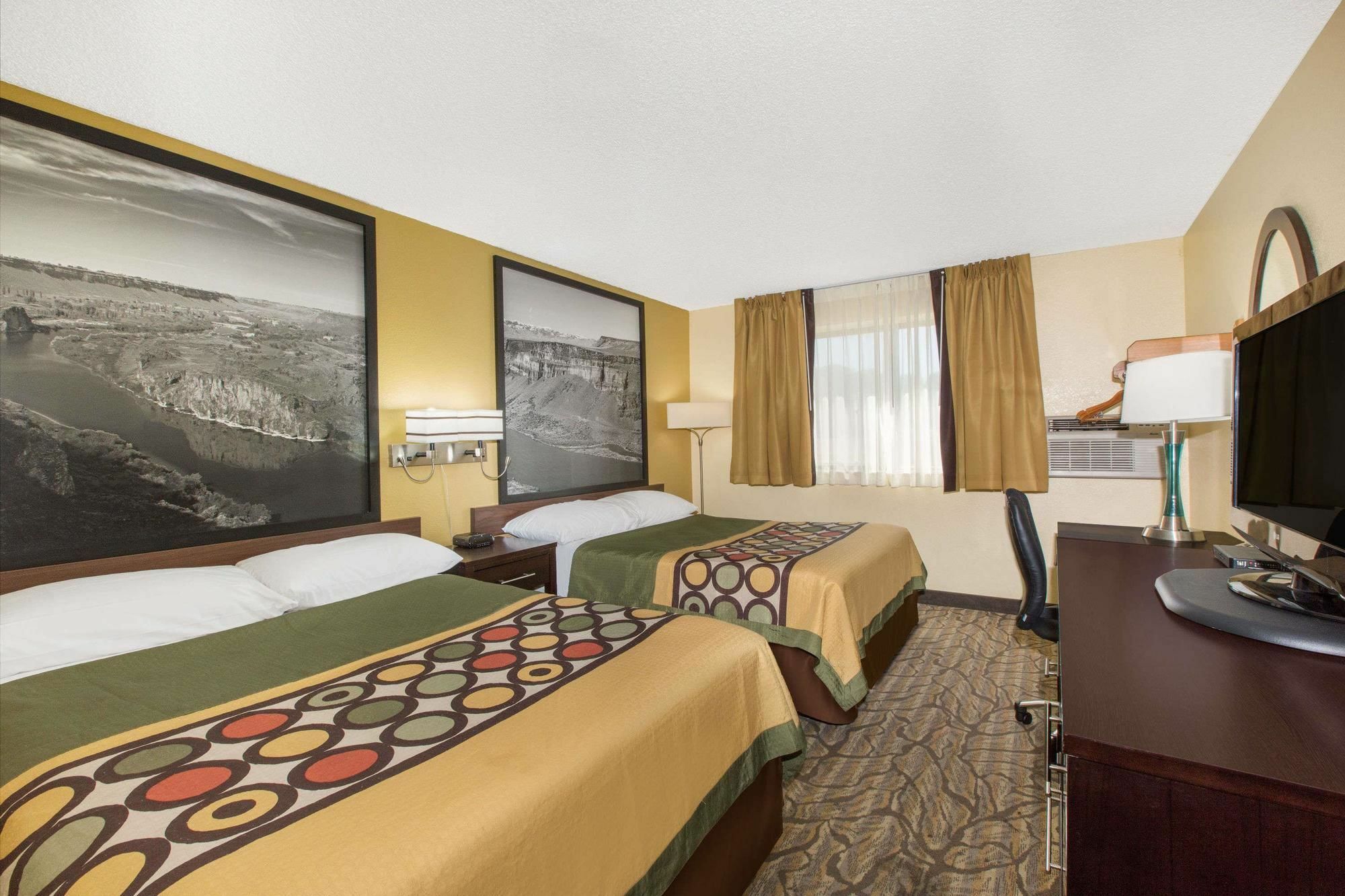 ซูเปอร์ 8 บาย วินด์แฮม นัมปา Hotel แนมปา ภายนอก รูปภาพ